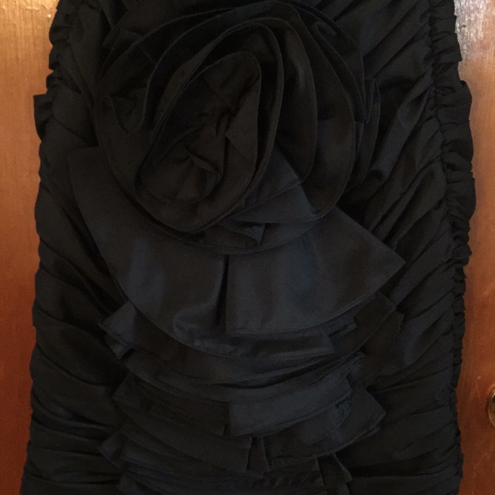 PLEATED  STRAPLESS COCKTAIL DRESS - Picture 4 of 13
